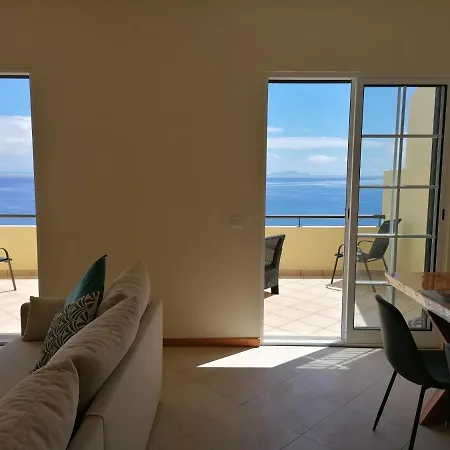 Despertar Do Sol Dom wakacyjny Santa Cruz (Madeira)