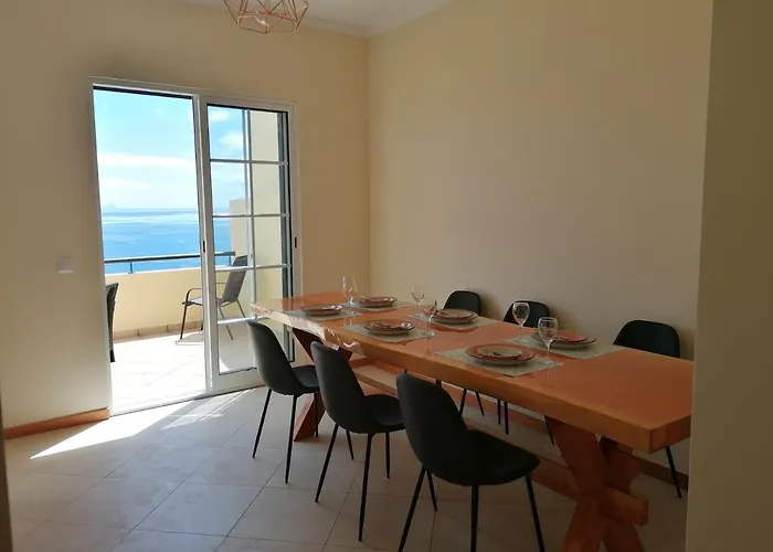 Holiday home Despertar Do Sol Santa Cruz (Madeira)