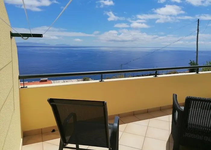 Holiday home Despertar Do Sol Santa Cruz (Madeira)